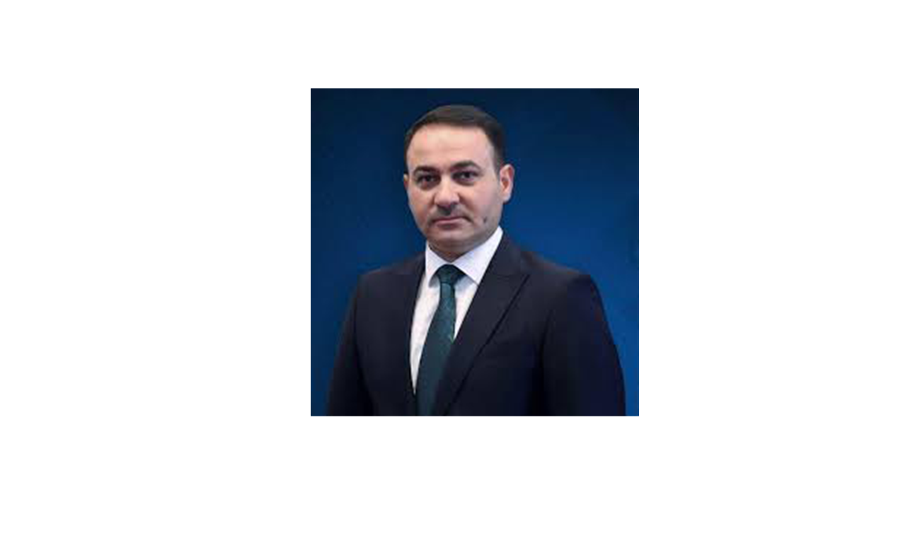 Director of Exhibitions, Dr. Mustafa Al-Ani